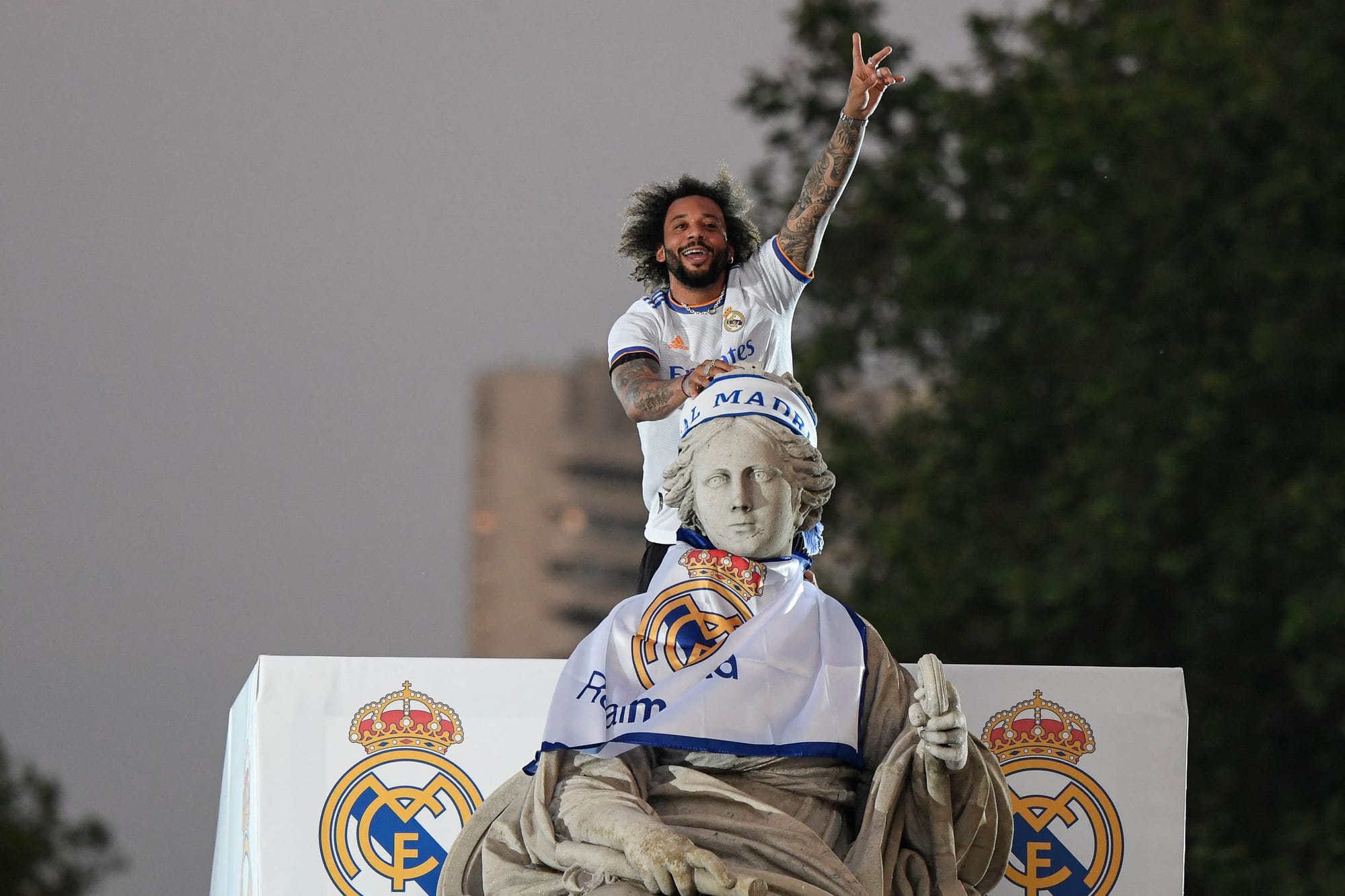 英冠焦点对决利兹联迎战莱斯特城六分大战胜负悬念待解